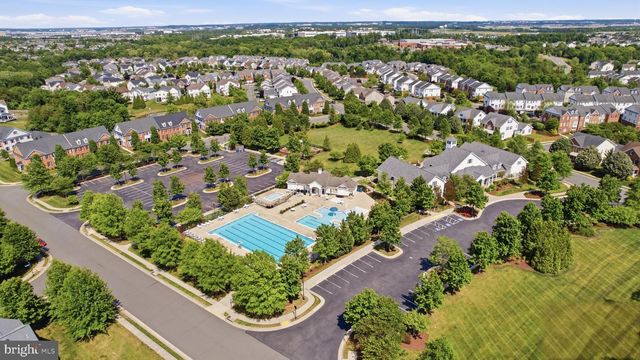 23149 FLORA MURE DR, Ashburn, VA 20148