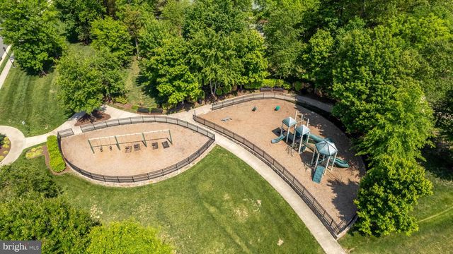 23149 FLORA MURE DR, Ashburn, VA 20148