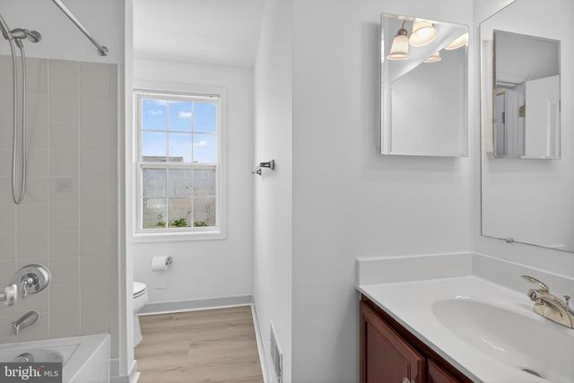 23149 FLORA MURE DR, Ashburn, VA 20148