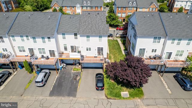 23149 FLORA MURE DR, Ashburn, VA 20148