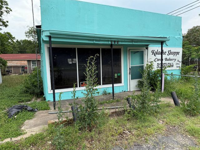 919 W 4th ST, Taylor, TX 76574