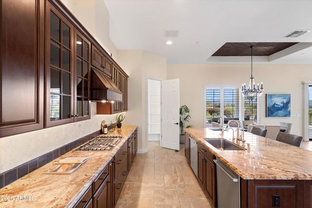 4602 E MOCKINGBIRD Lane, Paradise Valley, AZ 85253