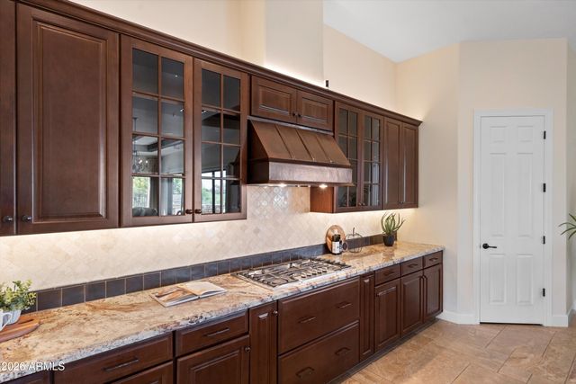 4602 E MOCKINGBIRD Lane, Paradise Valley, AZ 85253