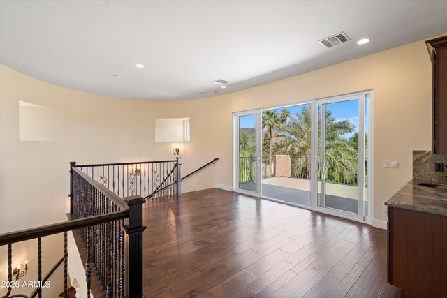 4602 E MOCKINGBIRD Lane, Paradise Valley, AZ 85253