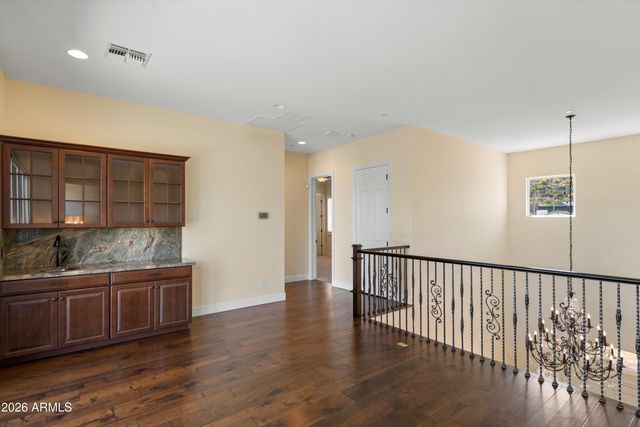 4602 E MOCKINGBIRD Lane, Paradise Valley, AZ 85253