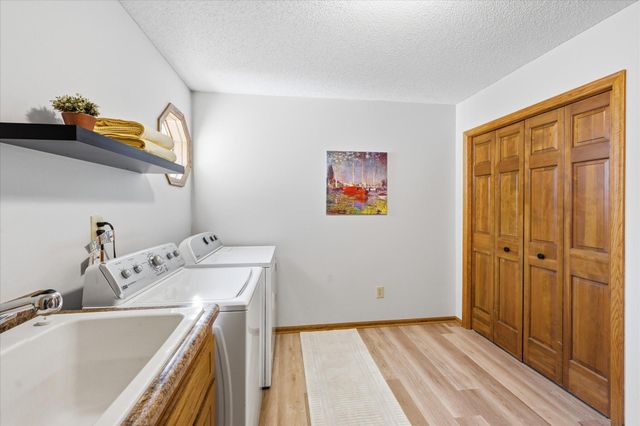 9025 Windsor Terrace N, Brooklyn Park, MN 55443