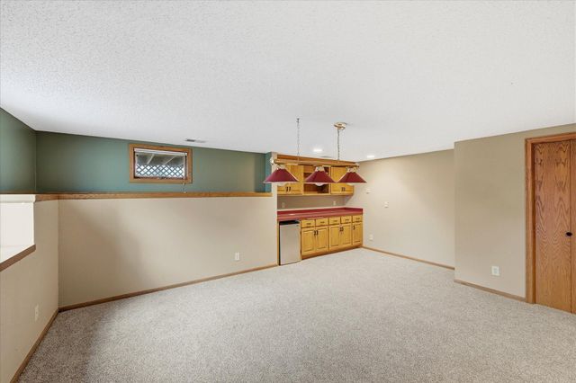 9025 Windsor Terrace N, Brooklyn Park, MN 55443