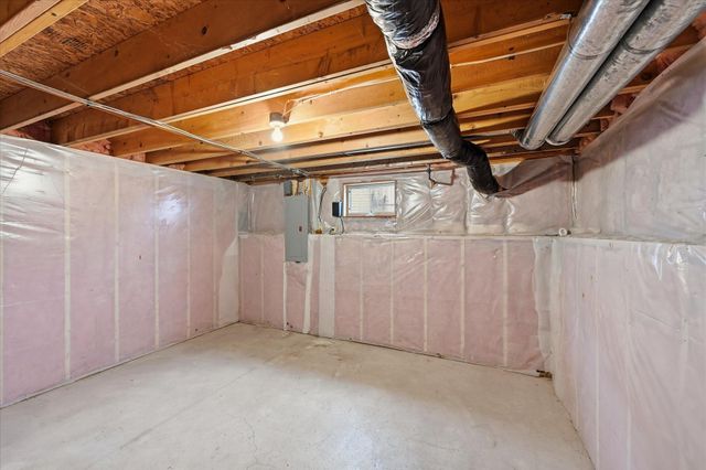 9025 Windsor Terrace N, Brooklyn Park, MN 55443