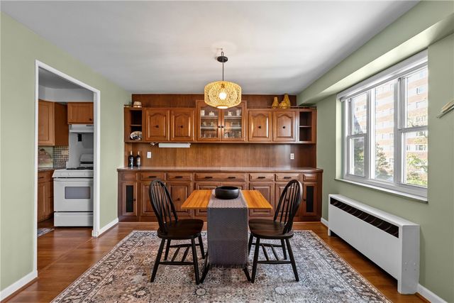 4625 Fifth Ave 206, Oakland, PA 15213