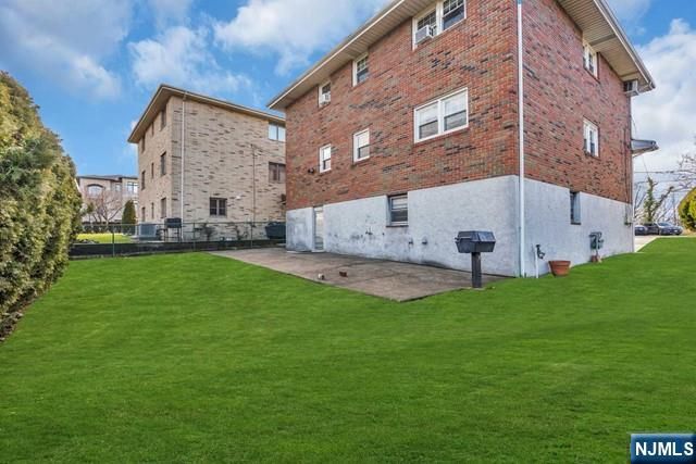 849 Elizabeth Street 1, Ridgefield, NJ 07657