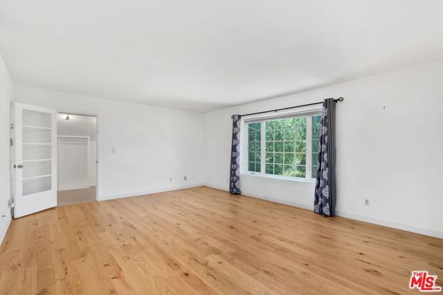 21663 Ulmus Drive, Woodland Hills (los Angeles), CA 91364
