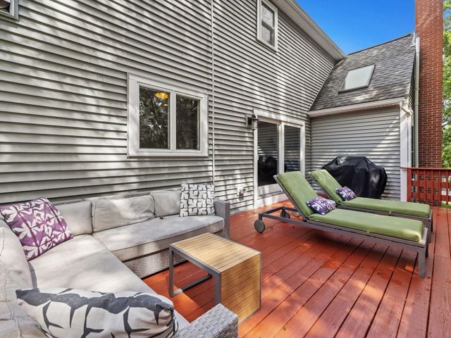 41 Piccadilly Way, Westborough, MA 01581