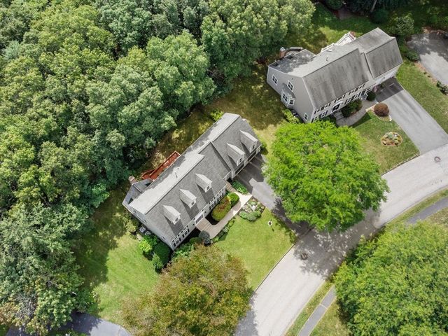 41 Piccadilly Way, Westborough, MA 01581