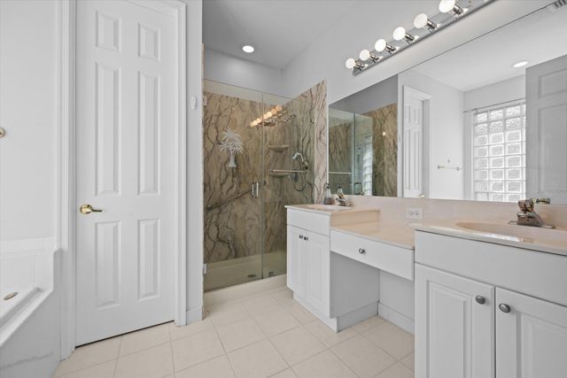 9078 Bay Point Circle, West Palm Beach, FL 33411