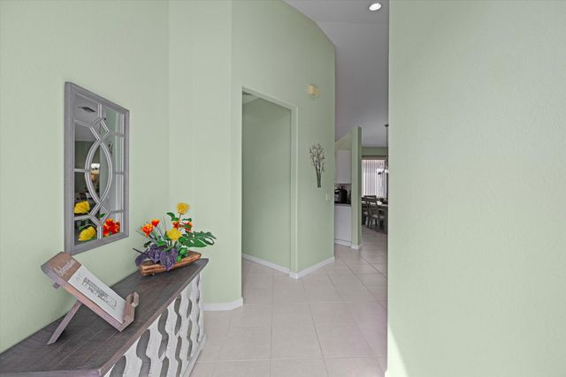 9078 Bay Point Circle, West Palm Beach, FL 33411