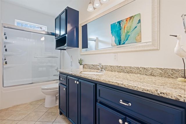 866 Townsend Drive, Crystal Beach, TX 77650