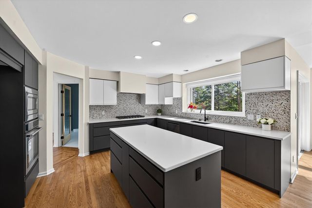 3232 Bellflower Court, Ann Arbor, MI 48103