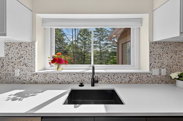 3232 Bellflower Court, Ann Arbor, MI 48103
