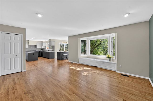 3232 Bellflower Court, Ann Arbor, MI 48103