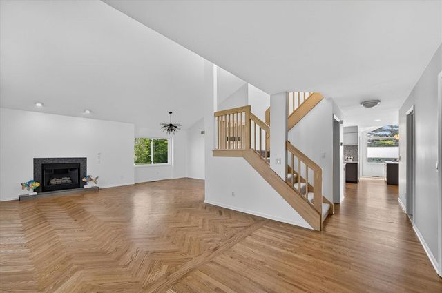 3232 Bellflower Court, Ann Arbor, MI 48103
