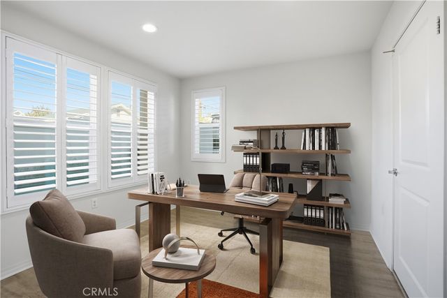 811 N Dalton Ave 105, Azusa, CA 91702