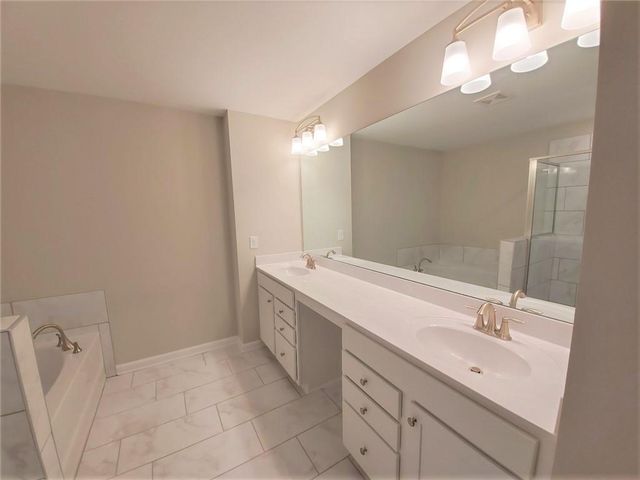 1636 Lansing Bluff Walk, Lawrenceville, GA 30043