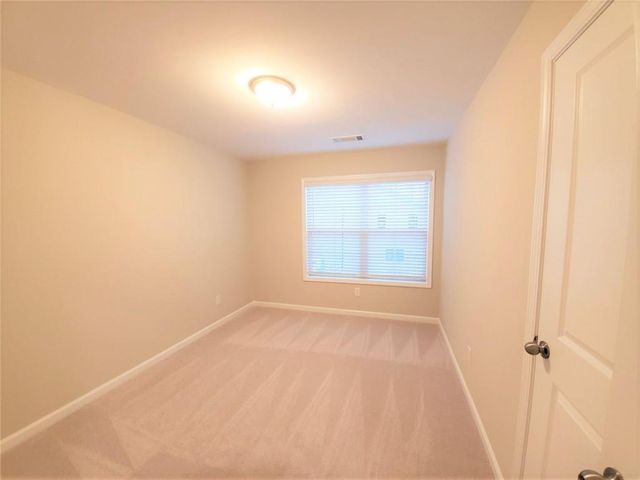 1636 Lansing Bluff Walk, Lawrenceville, GA 30043