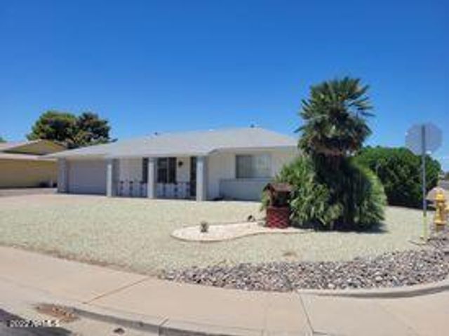20032 N Willow Creek Circle, Sun City, AZ 85373