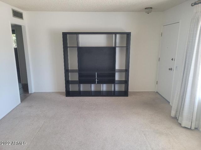 20032 N Willow Creek Circle, Sun City, AZ 85373
