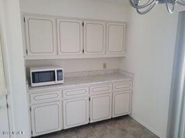 20032 N Willow Creek Circle, Sun City, AZ 85373