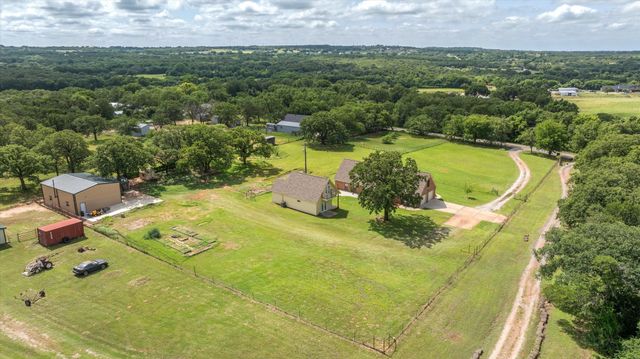 1511 Cabaniss Lane, Weatherford, TX 76088