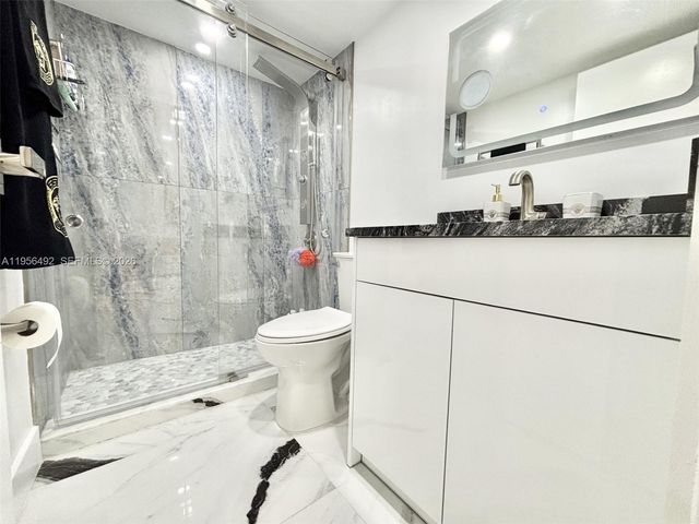 1965 S Ocean Dr 15B, Hallandale Beach, FL 33009