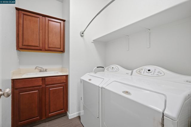 10848 Iris Bloom Drive, Stockton, CA 95209