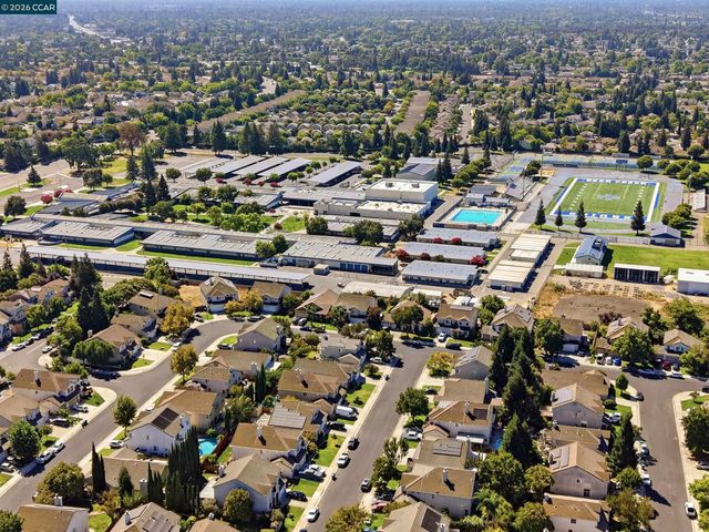 10848 Iris Bloom Drive, Stockton, CA 95209
