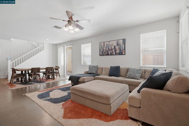 10848 Iris Bloom Drive, Stockton, CA 95209