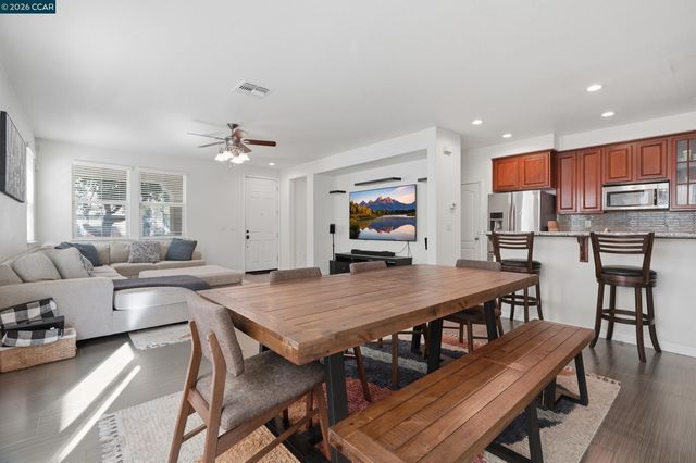 10848 Iris Bloom Drive, Stockton, CA 95209