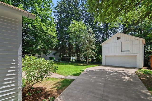 115 Delano Street, Allegan, MI 49010