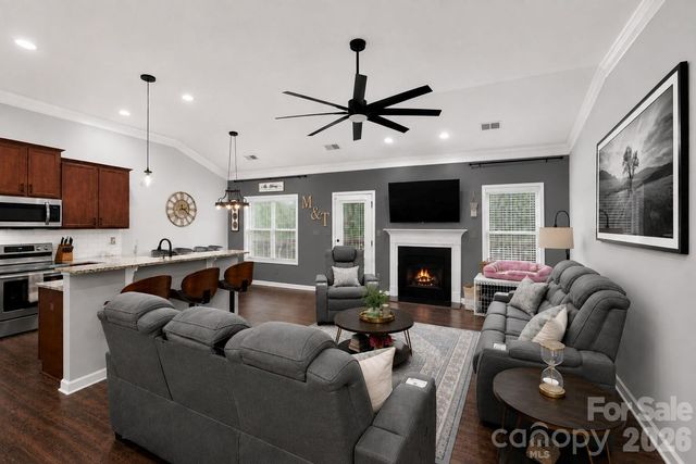 4916 Elementary View Drive, Charlotte, NC 28269