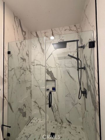 12011 Goshen 104, Los Angeles, CA 90049