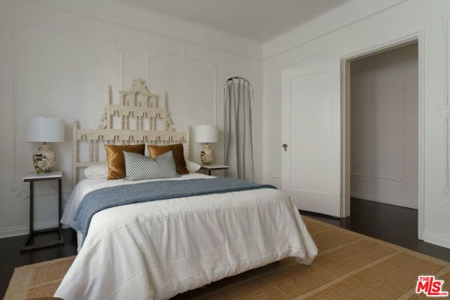 3400 San Marino Street M, Los Angeles, CA 90006
