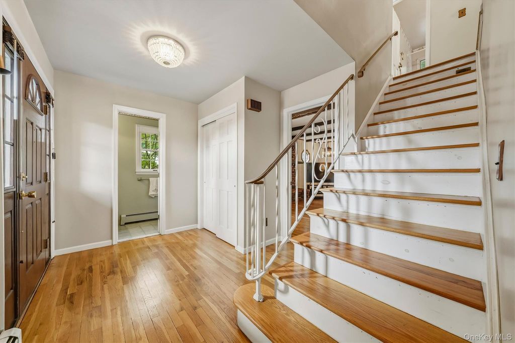 15 Holly Ridge Road, Valhalla, NY 10595 — photo 4