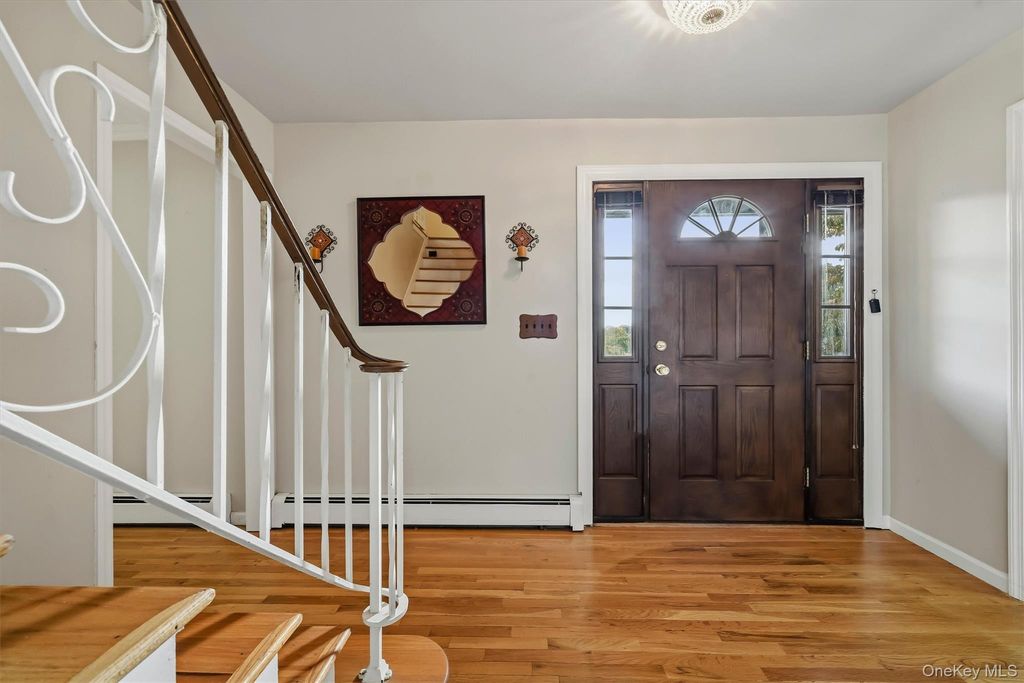 15 Holly Ridge Road, Valhalla, NY 10595 — photo 5