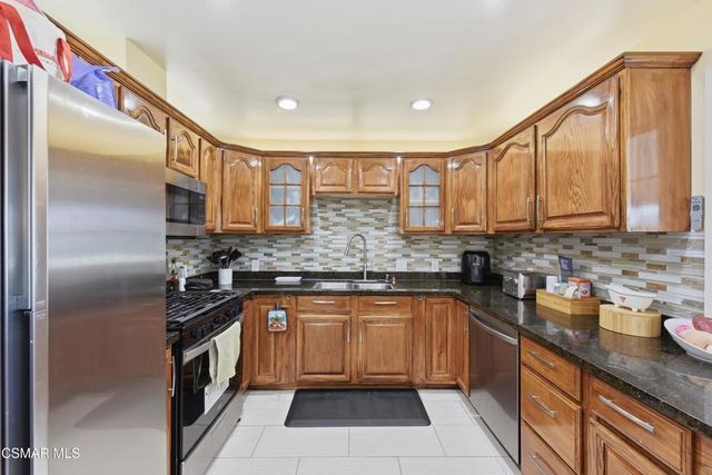 17814 Blackbrush Drive, Canyon Country, CA 91387