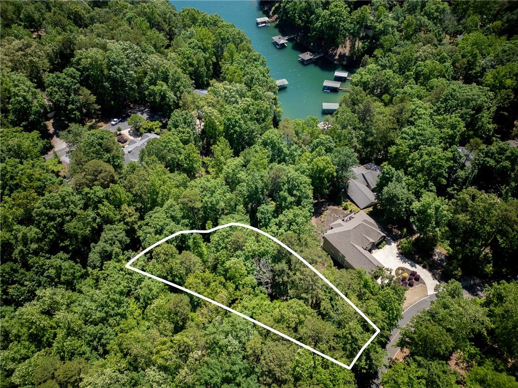 25 Foremast Drive, Salem, SC 29676
