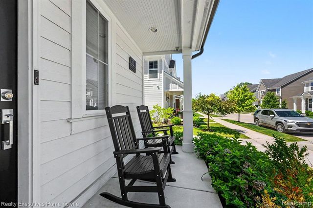 111 N Dorchester Avenue, Royal Oak, MI 48067