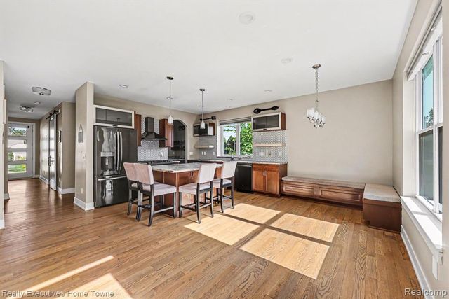 111 N Dorchester Avenue, Royal Oak, MI 48067