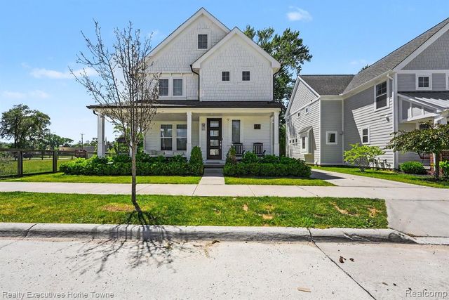 111 N Dorchester Avenue, Royal Oak, MI 48067