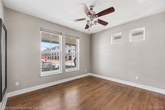 111 N Dorchester Avenue, Royal Oak, MI 48067
