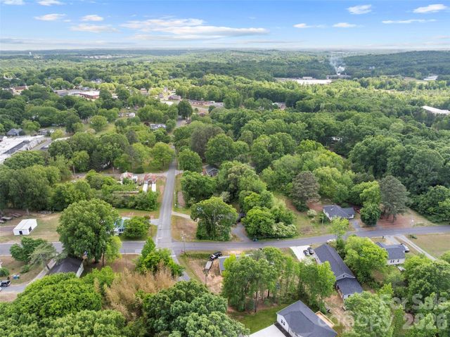 1316 Wiscassett Street, Albemarle, NC 28001