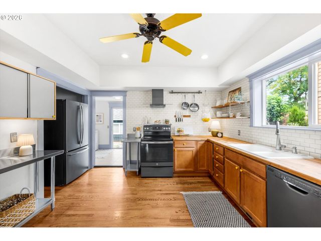 4929 Se 63RD Ave, Portland, OR 97206